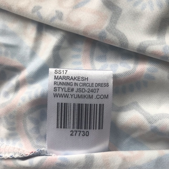 Yumi kim running in circles printed long wrap - Picture 3 of 6